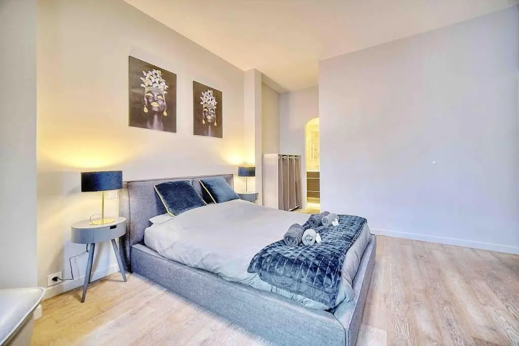 Image of CROISETTE 8/10 pers