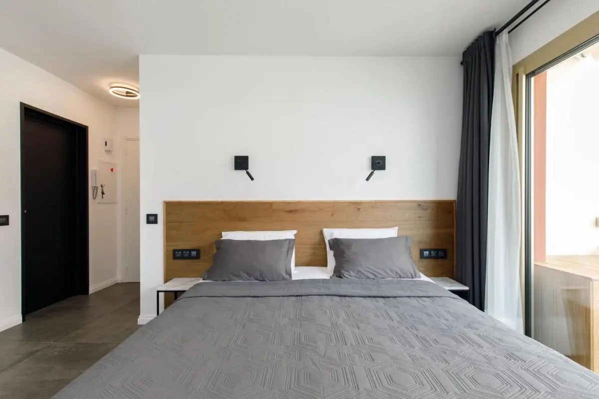 Image 5 of Cannes CROISETTE, Palais des Festivals, Beaches, Apart Residence Le MINERVE