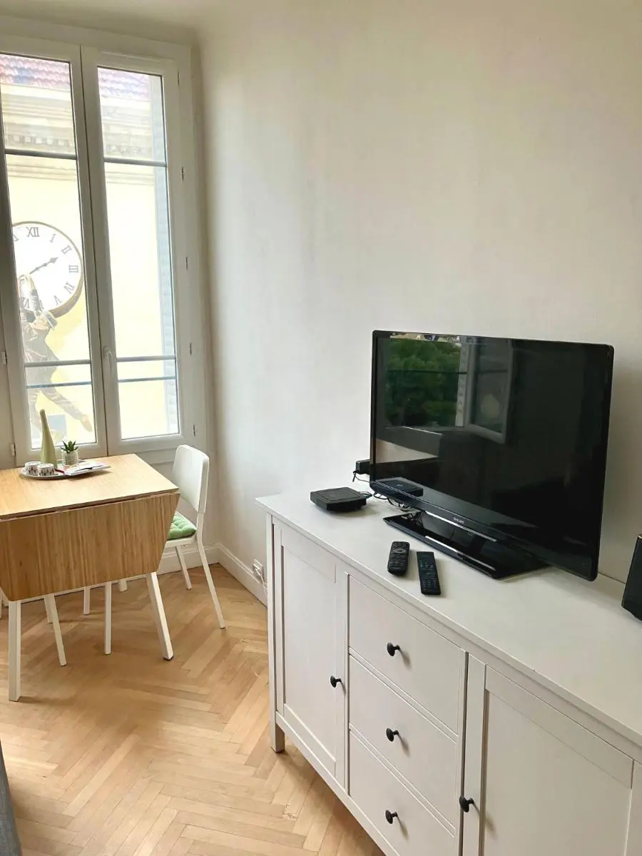 Image 6 of Cannes Centre Apartment 2-Room by Palais des Festivals & Beach