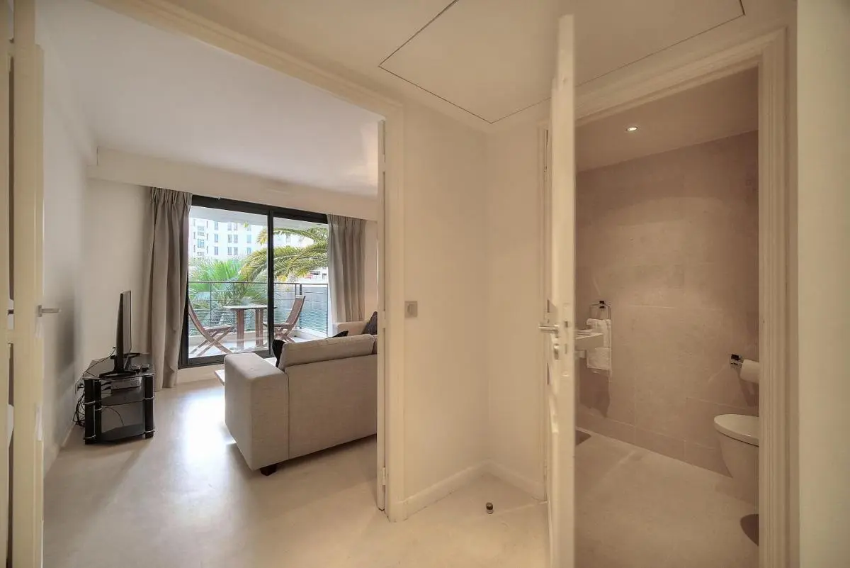 Image 2 of Carlton Riviera Cannes