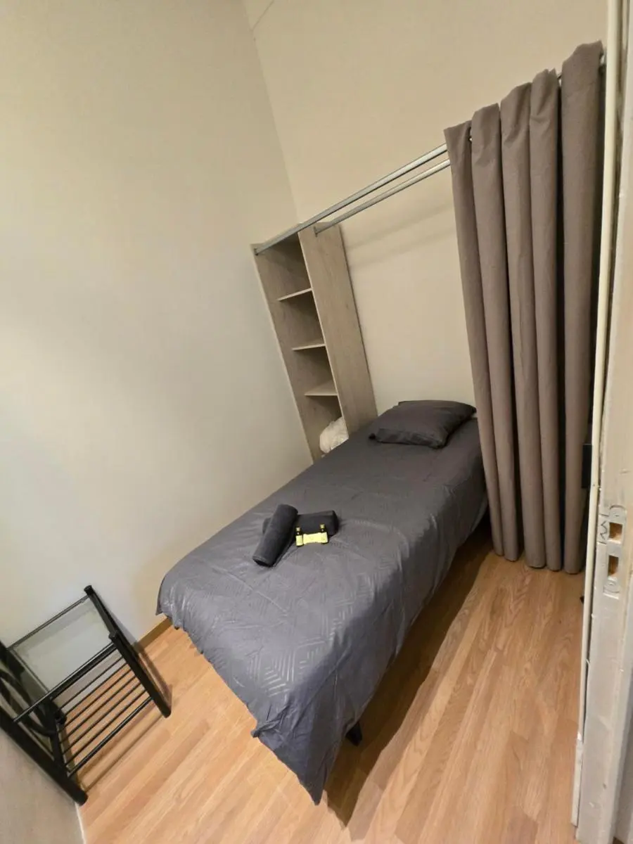 Image 6 of Centre Carré d’or 3 chambres