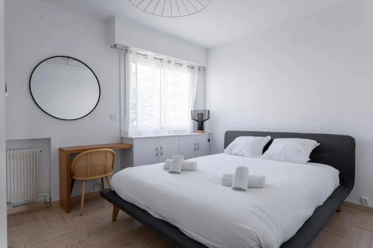 Image 4 of Cocoon with garden near the sea