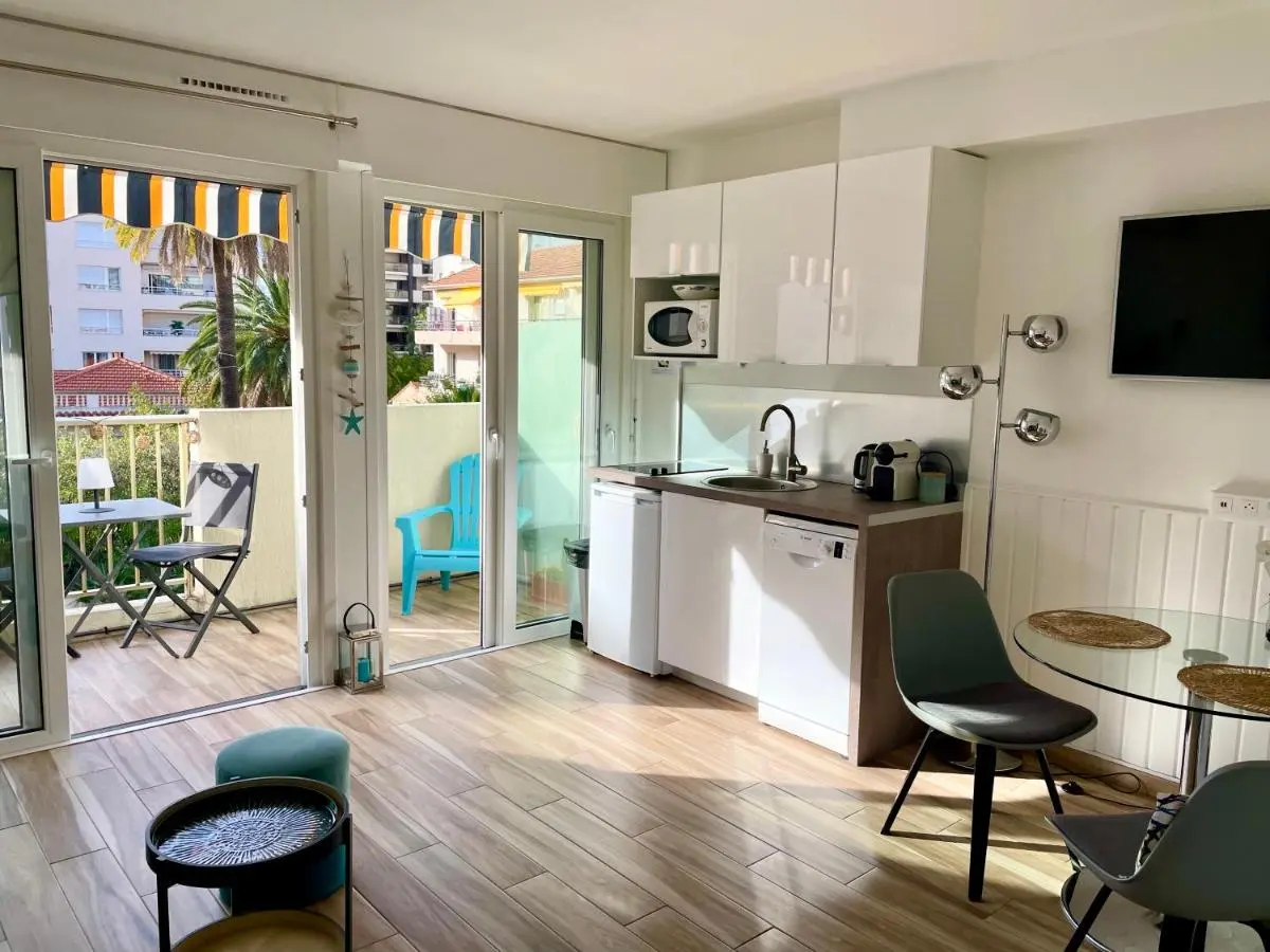 Image 4 of Croisette Martinez, terrasse