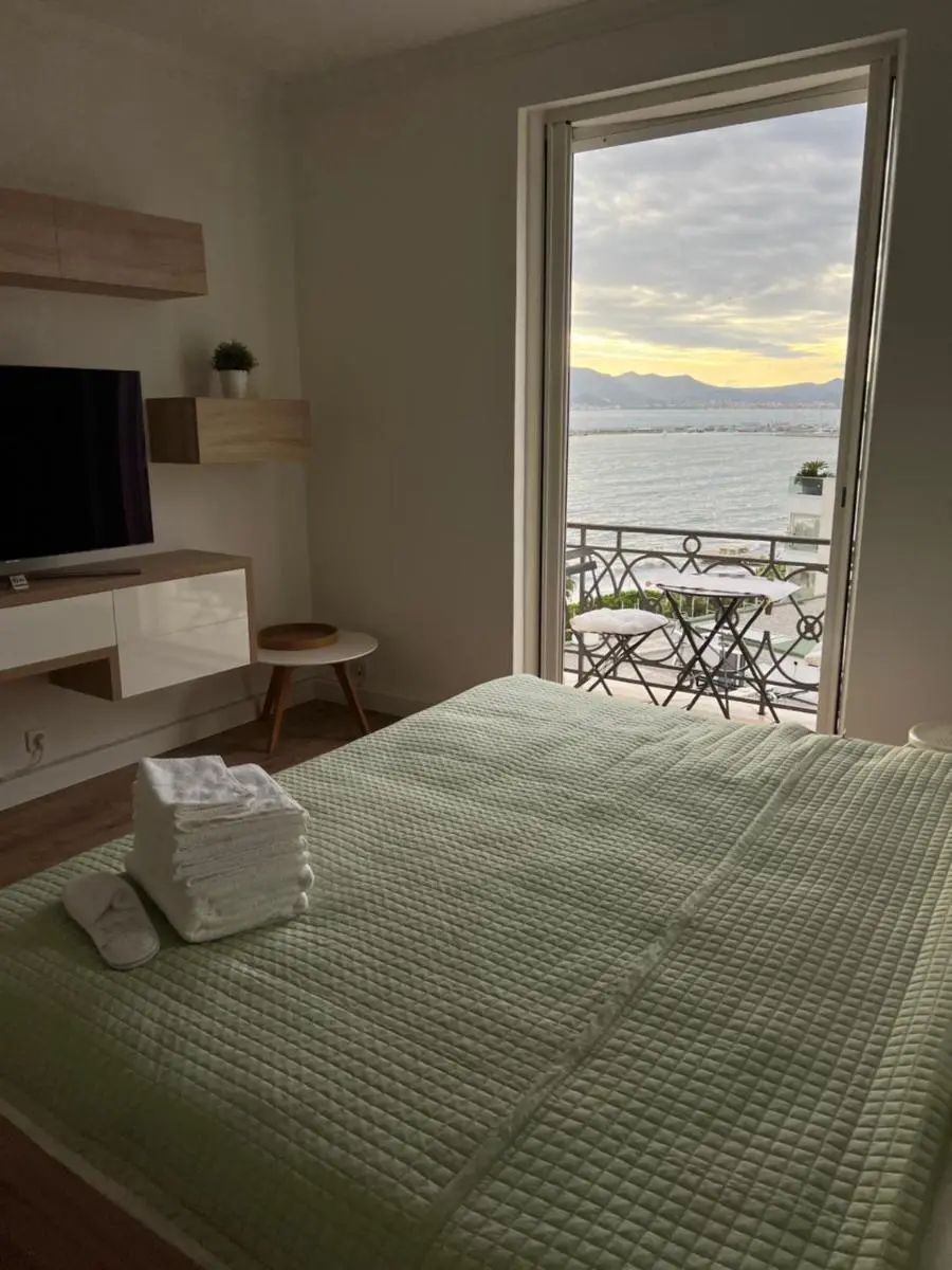 Image 1 of Croisette Palais Miramar – sea view