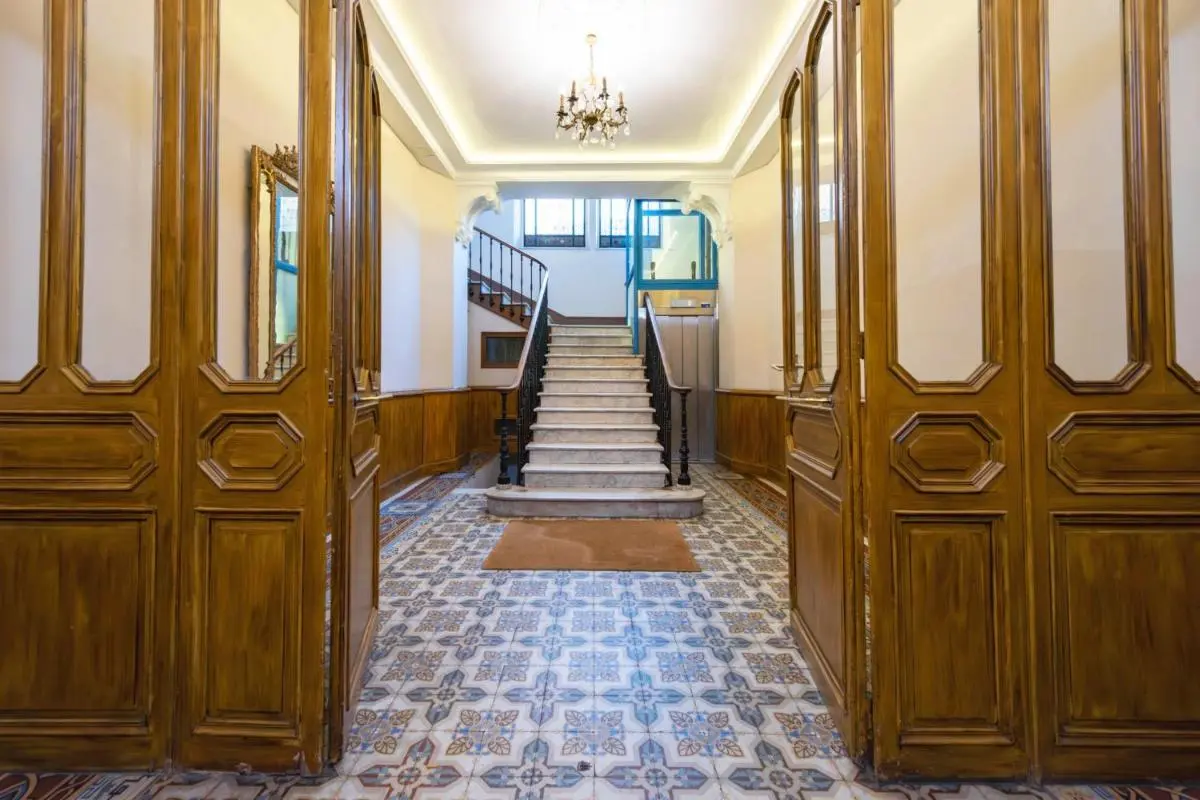 Image 3 of Elegant 1-Br apartment 3 minutes from la Croisette