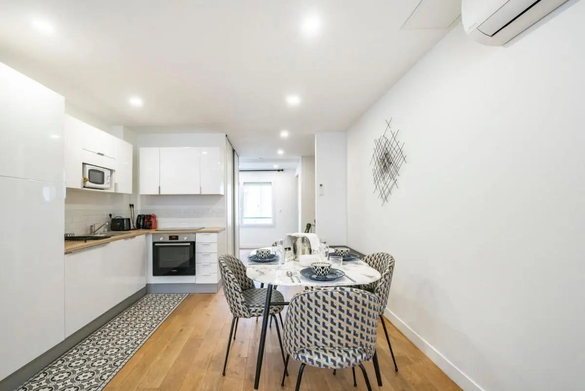 Image 3 of Elégant – Hypercentre – Croisette – Palais – AK