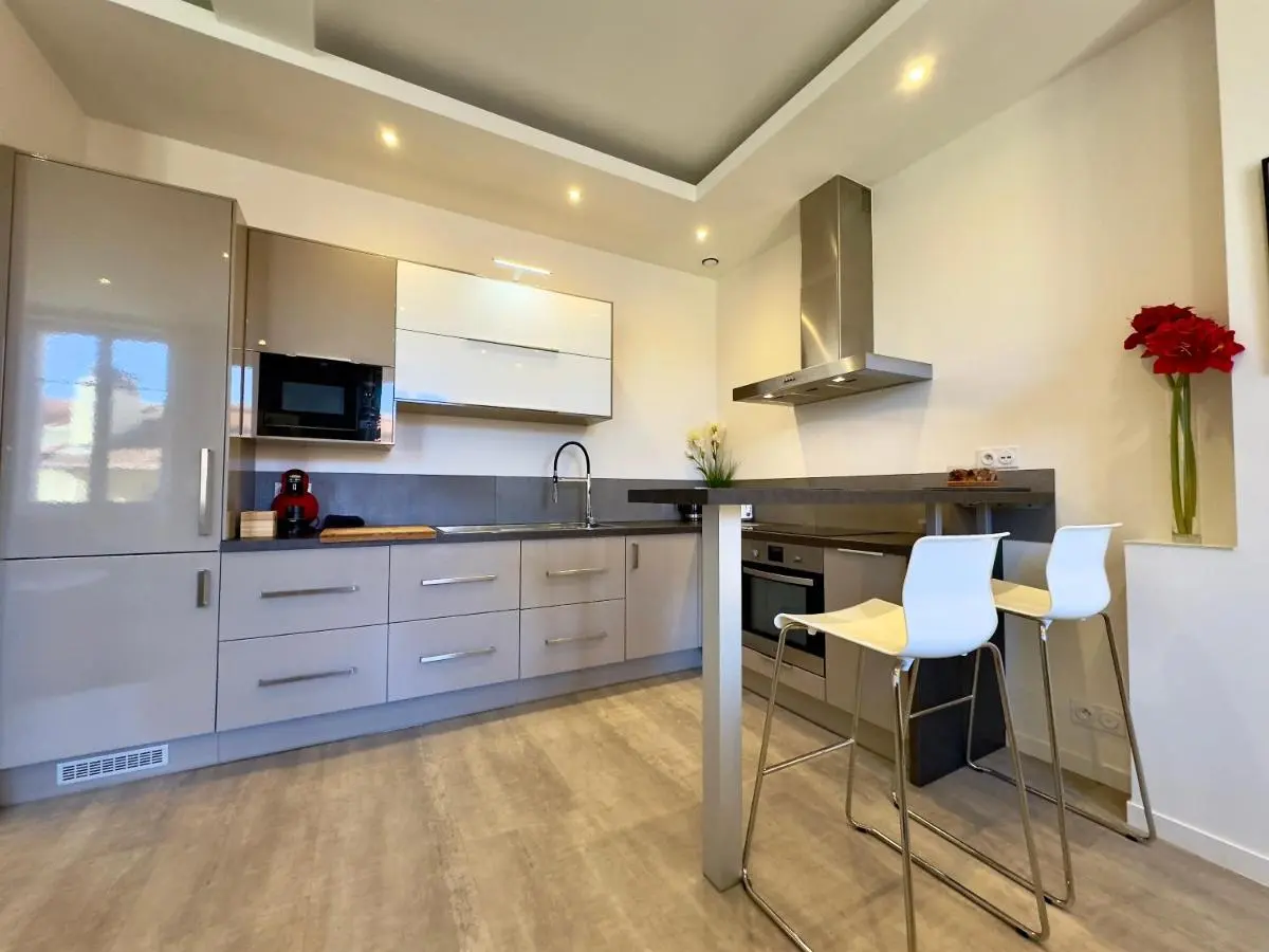 Image 6 of Eleganza By SCLS Locations