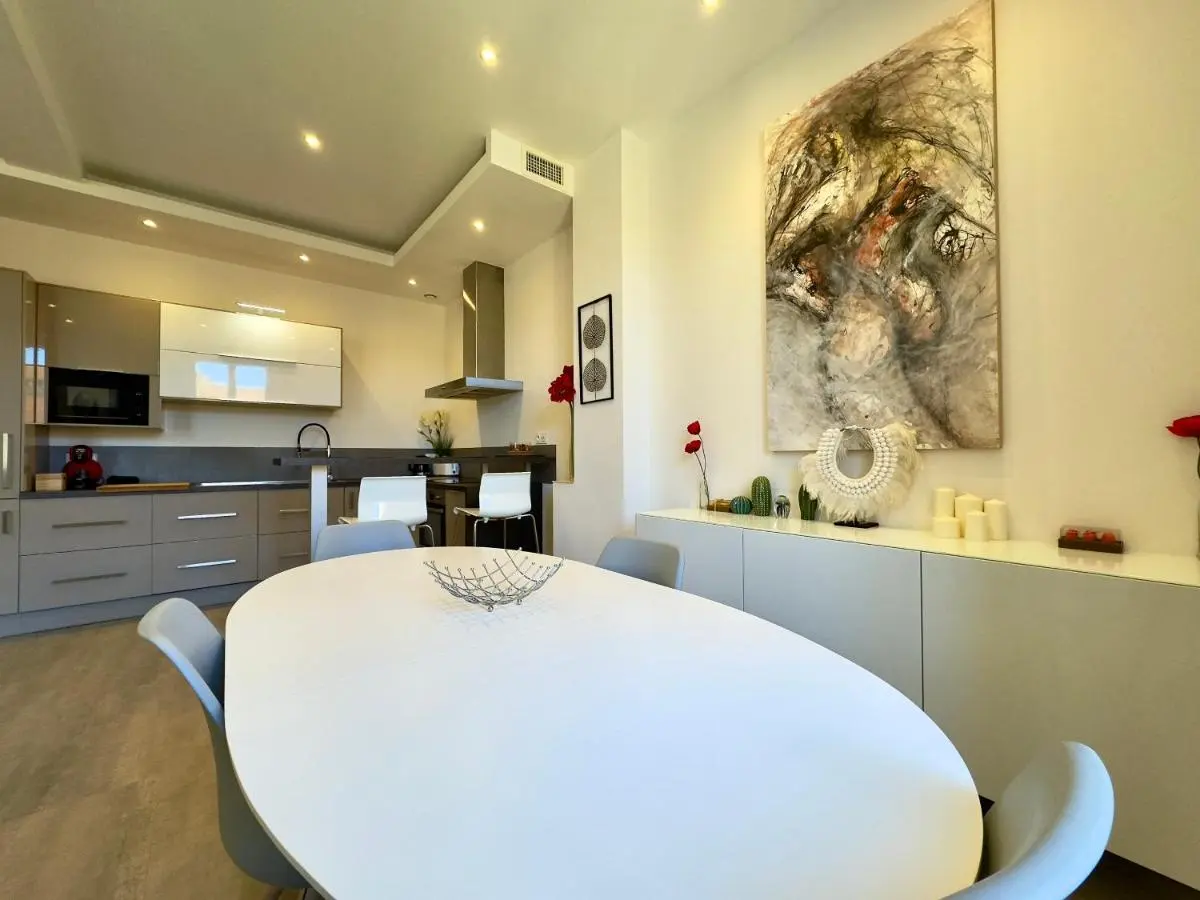 Image 5 of Eleganza By SCLS Locations