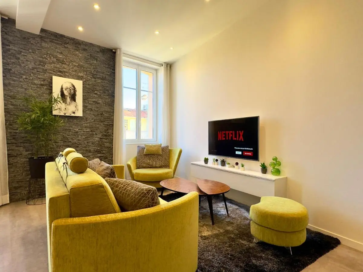 Image 1 of Eleganza By SCLS Locations