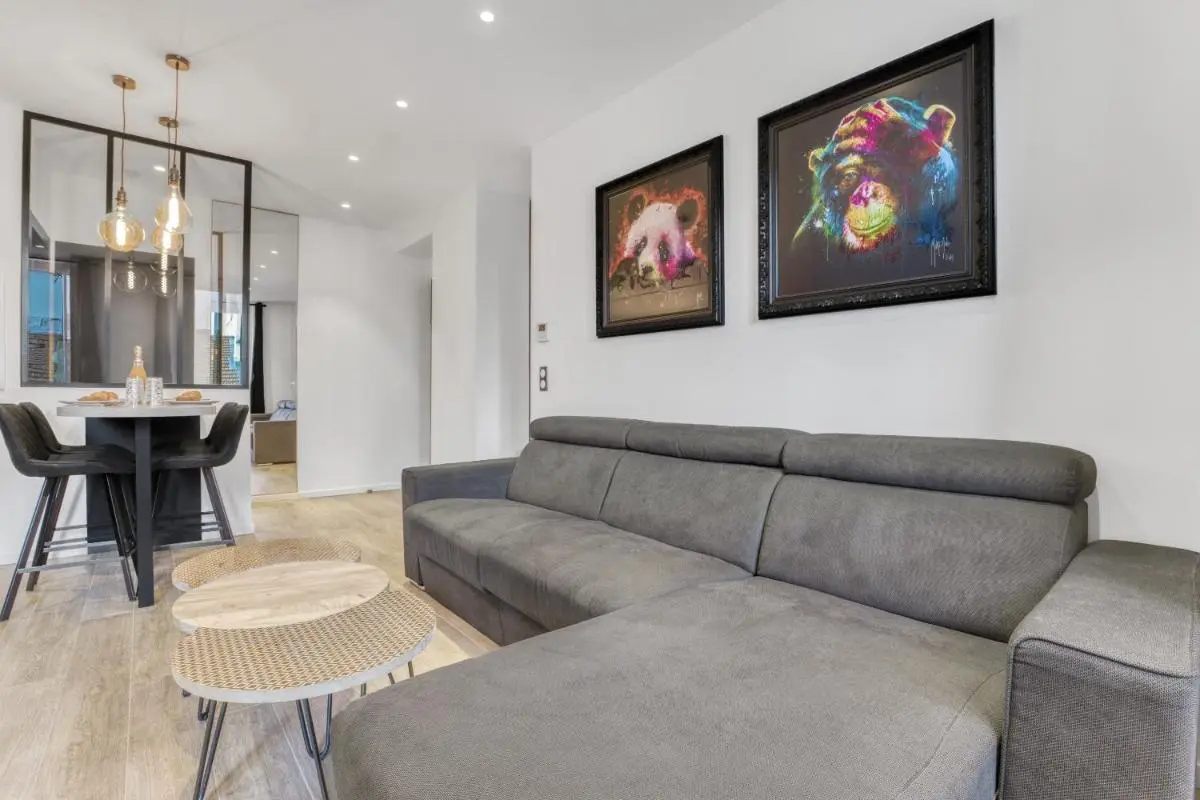 Image 2 of F3 Notre-Dame , Hypercentre à 2 minute du Palais des congrès