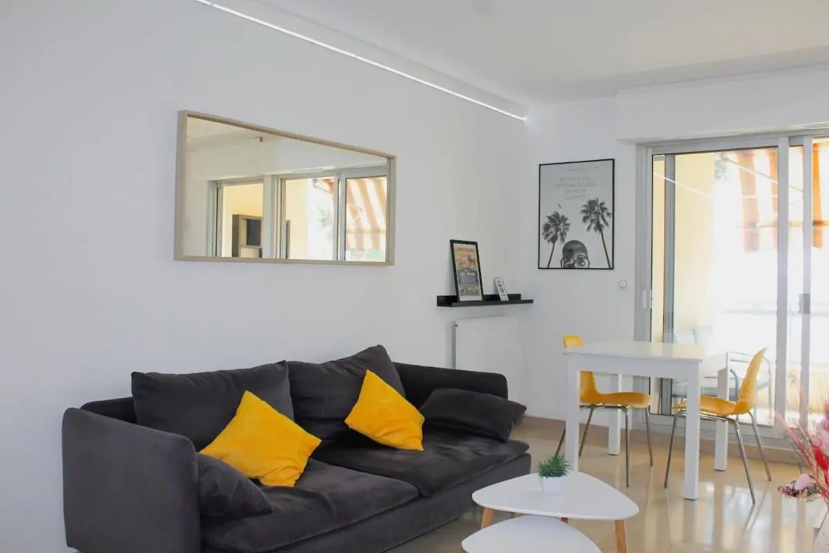 Image 1 of Face à la Mer YourHostHelper