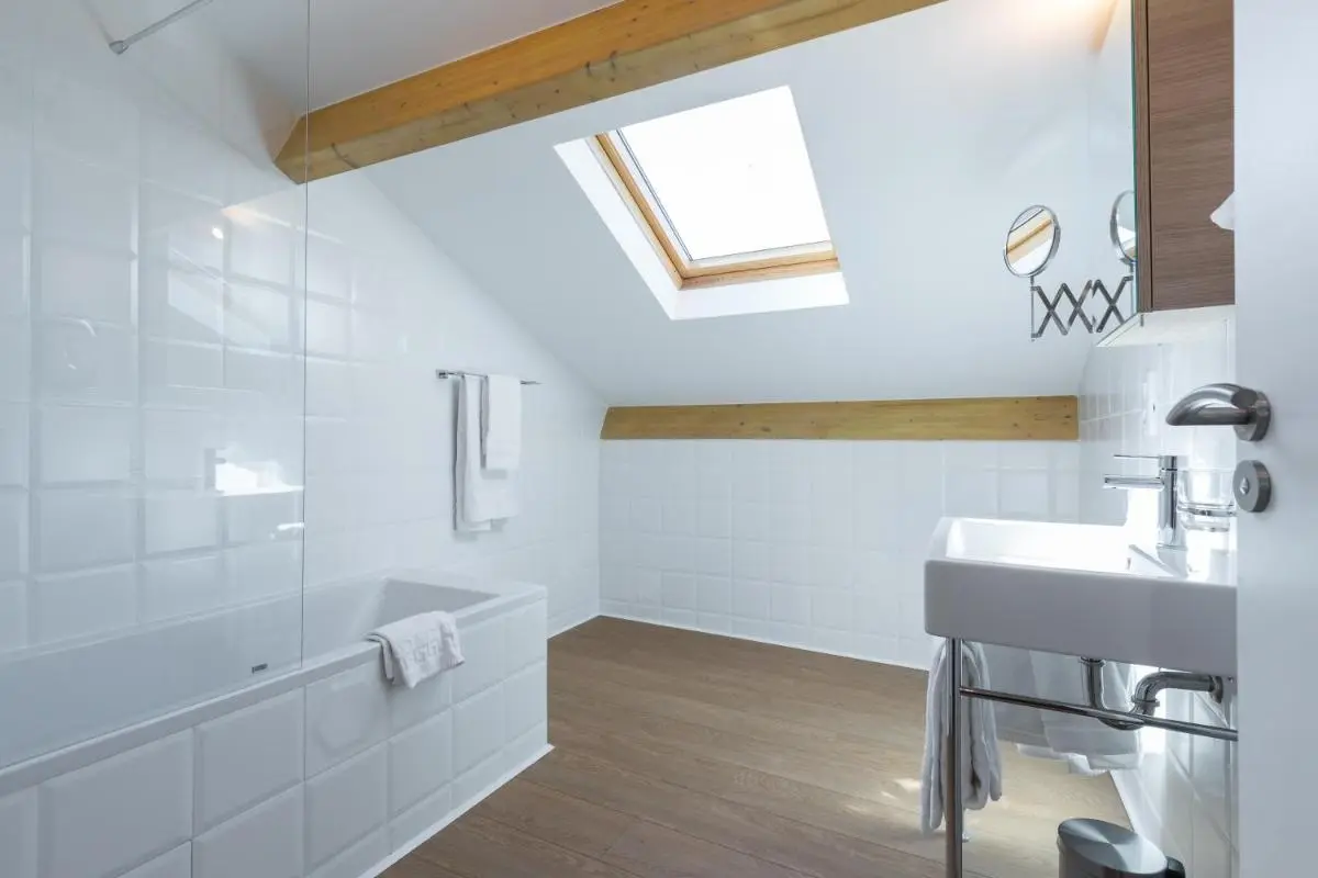 Image 2 of Florella Jean Jaures Apartment