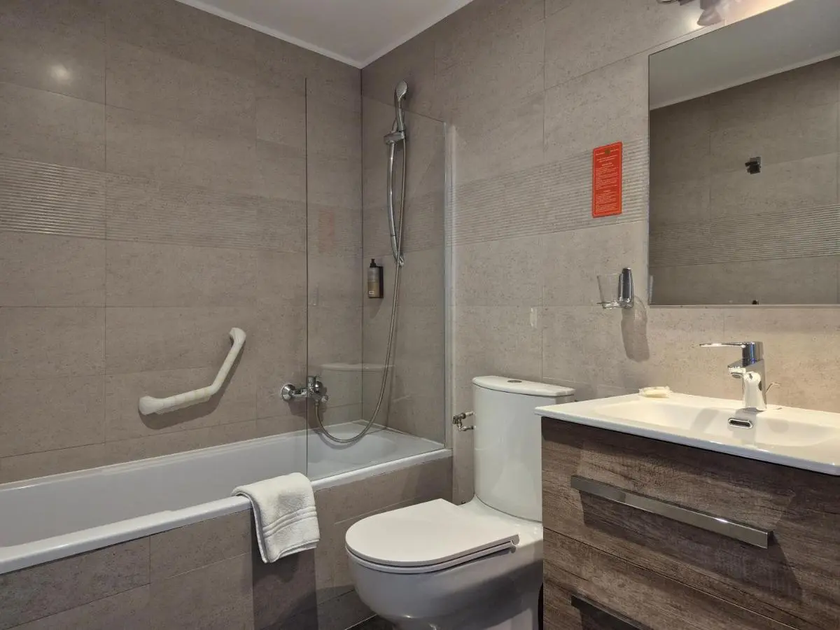 Image 4 of Hôtel Ligure