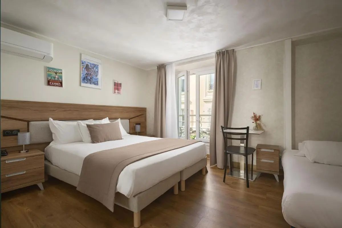 Image 1 of Hotel des Congrès et Festivals