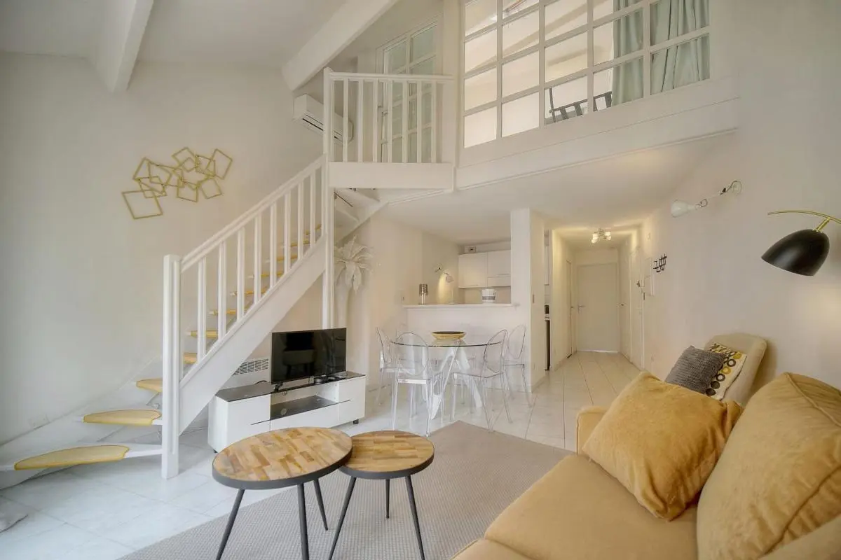 Image 6 of IMMOGROOM – Duplex with air conditioner – 5 min from the beach – Suquet