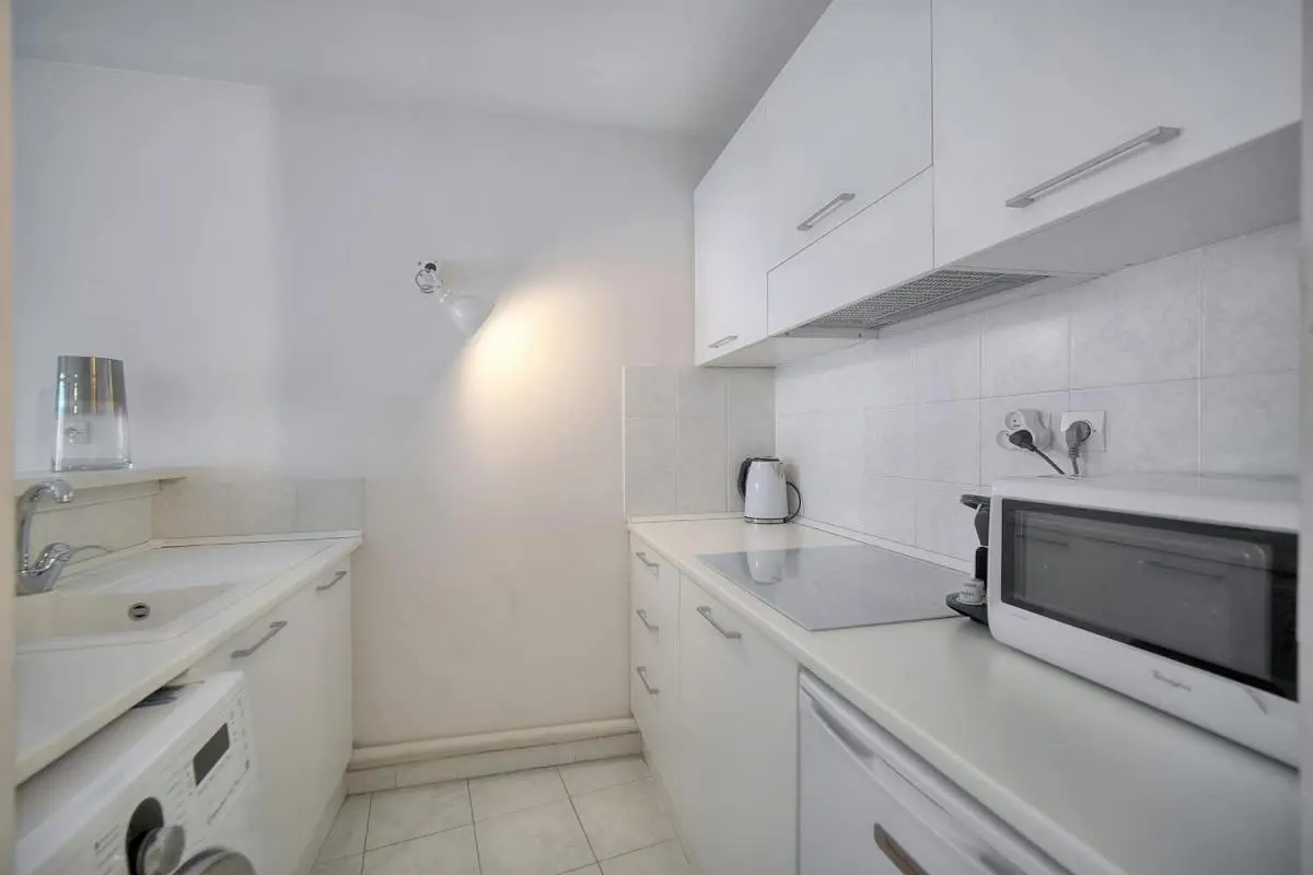 Image 3 of IMMOGROOM – Duplex with air conditioner – 5 min from the beach – Suquet