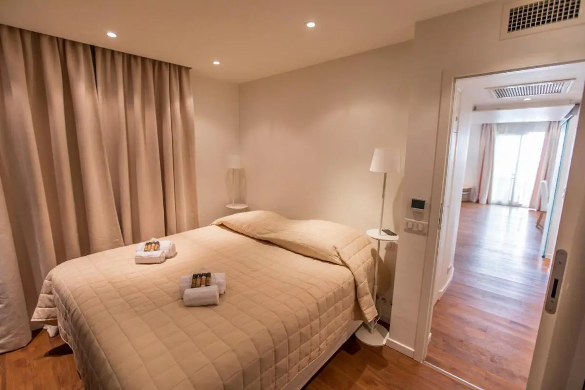 Image 5 of Imperial Apartment by Connexion