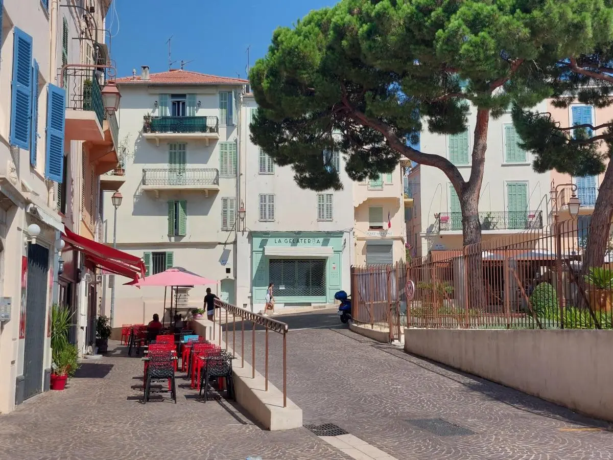 Image 5 of In the hart of old Cannes – Place du Suquet – 2 Min Walking distance from Palais de Festivals and Beaches