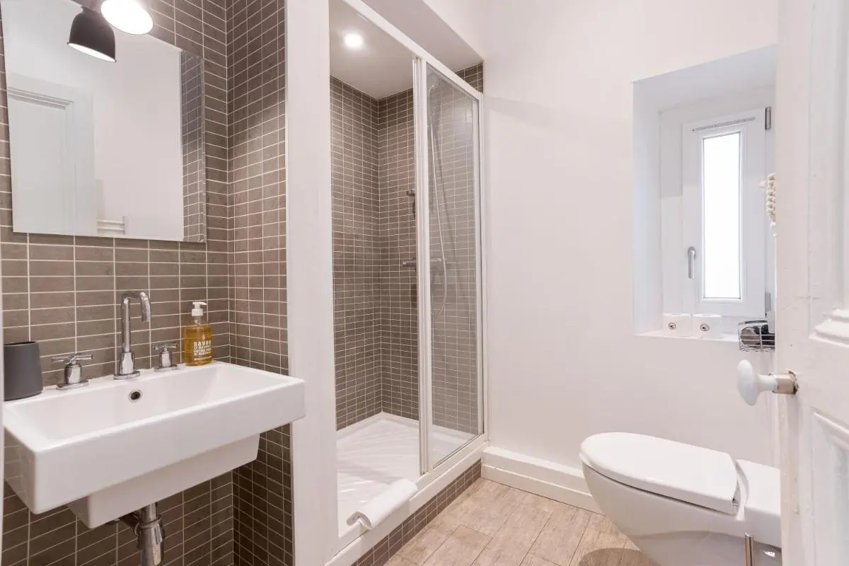 Image 2 of L’Atelier – Jardin, 8mn Palais&Plage, spacieux