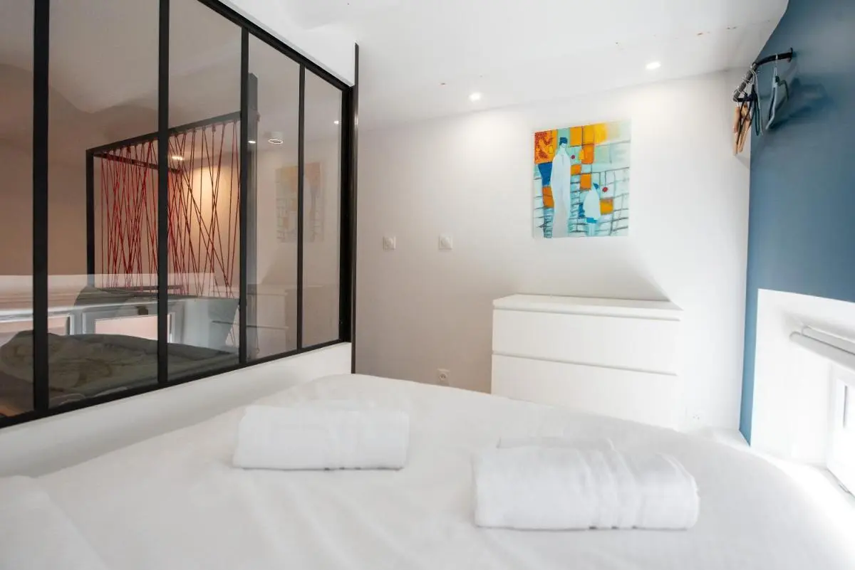 Image 3 of LE CHANCEUX fabuleux duplex en design, pour loisir en couple ou congrès