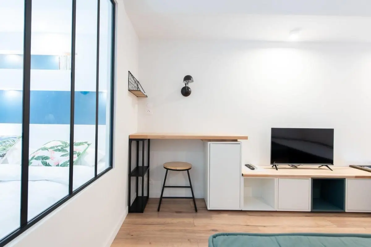 Image 6 of LE CHANCEUX fabuleux duplex en design, pour loisir en couple ou congrès