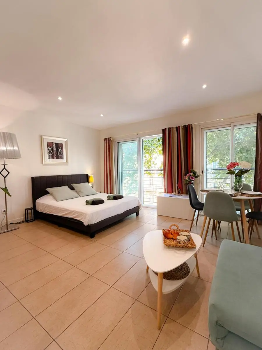 Image 6 of Le Carnot By ApiRent #Centre-ville #Climatisation #Wifi