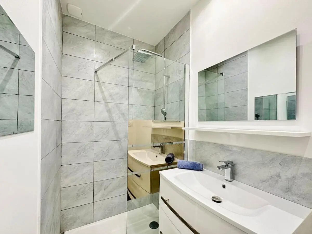 Image 2 of Le Maréchal