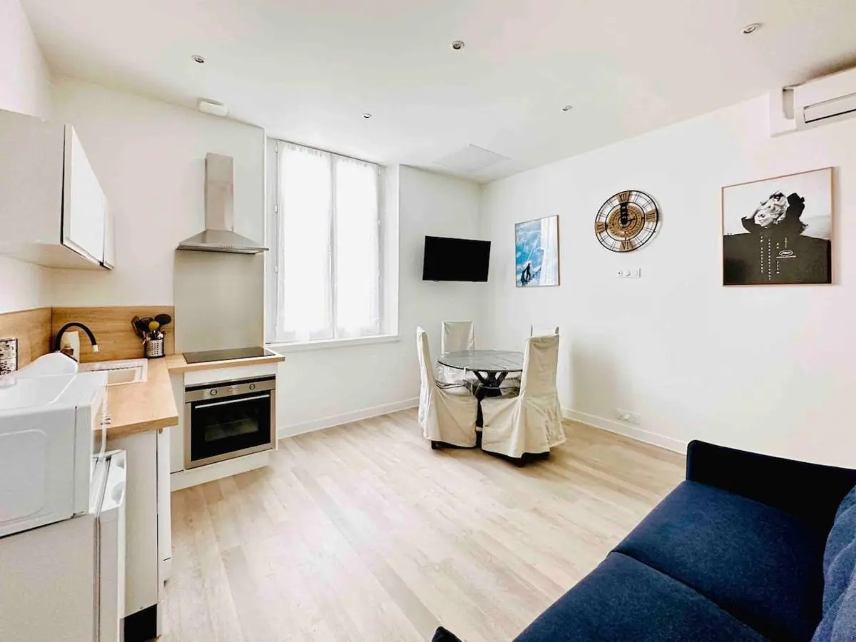 Image 3 of Le Maréchal