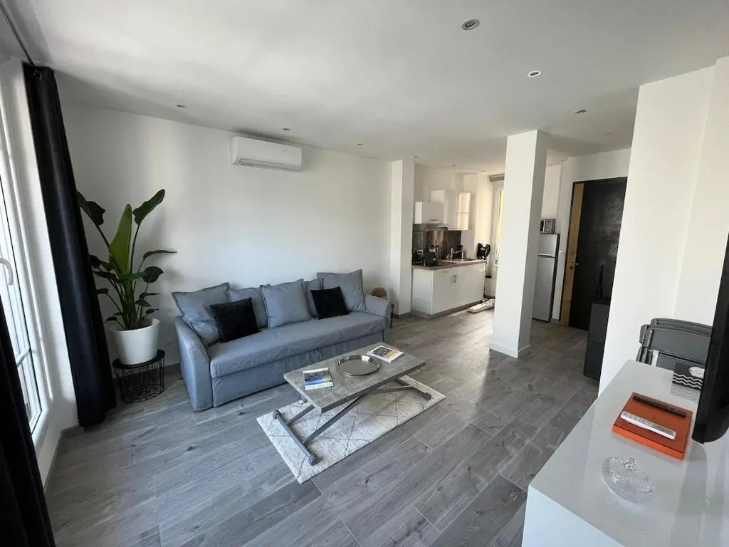 Image of Le Montana – Festival-Centre-VueMer-Clim-Wifi