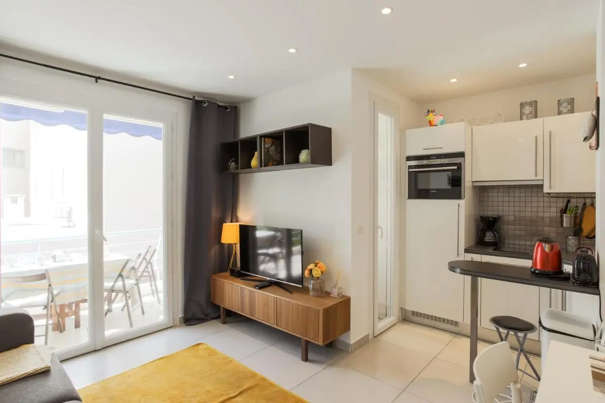 Image 3 of Le Petit Magellan