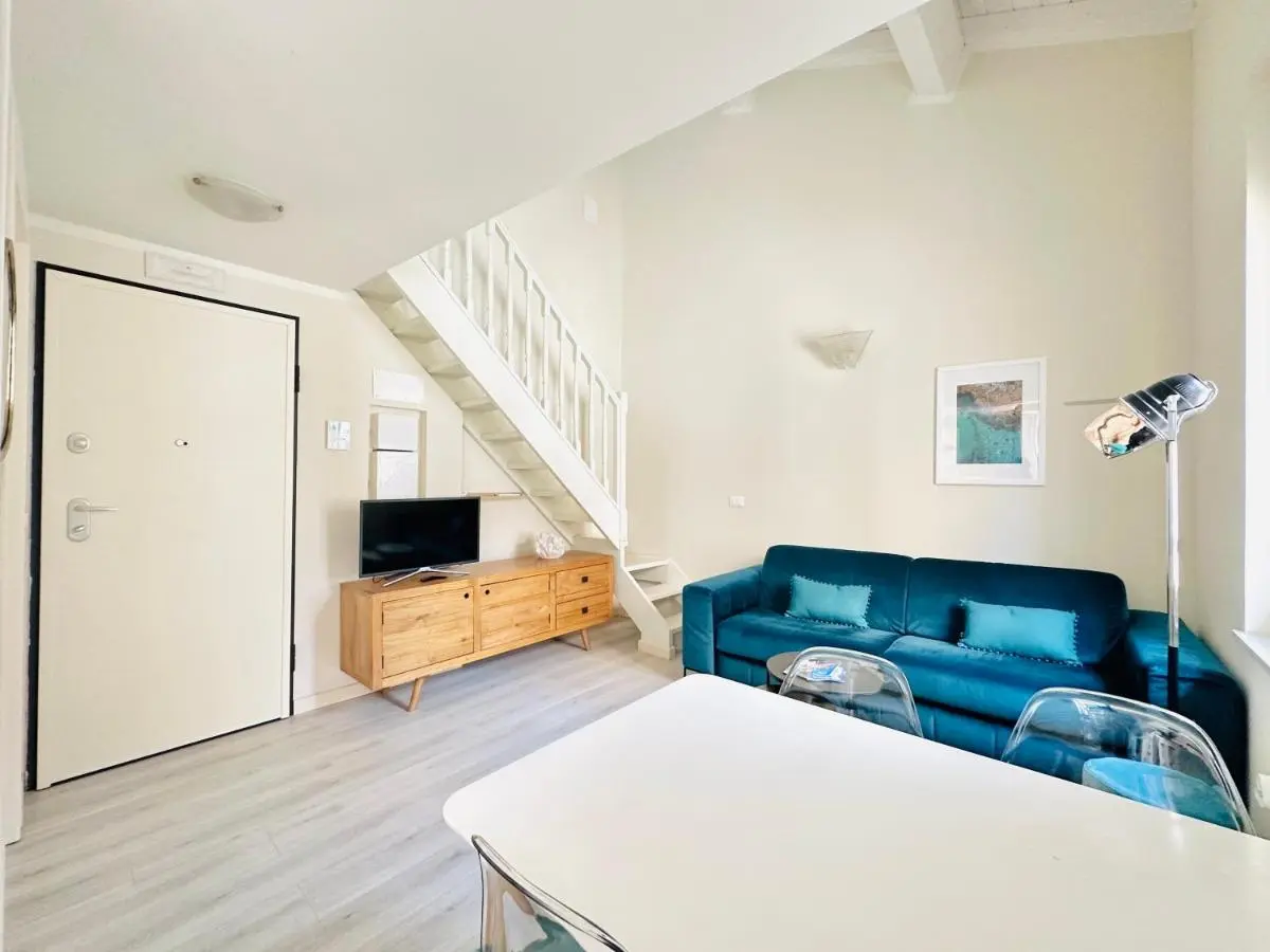 Image 4 of Le duplex – 2 pièces centre Cannes