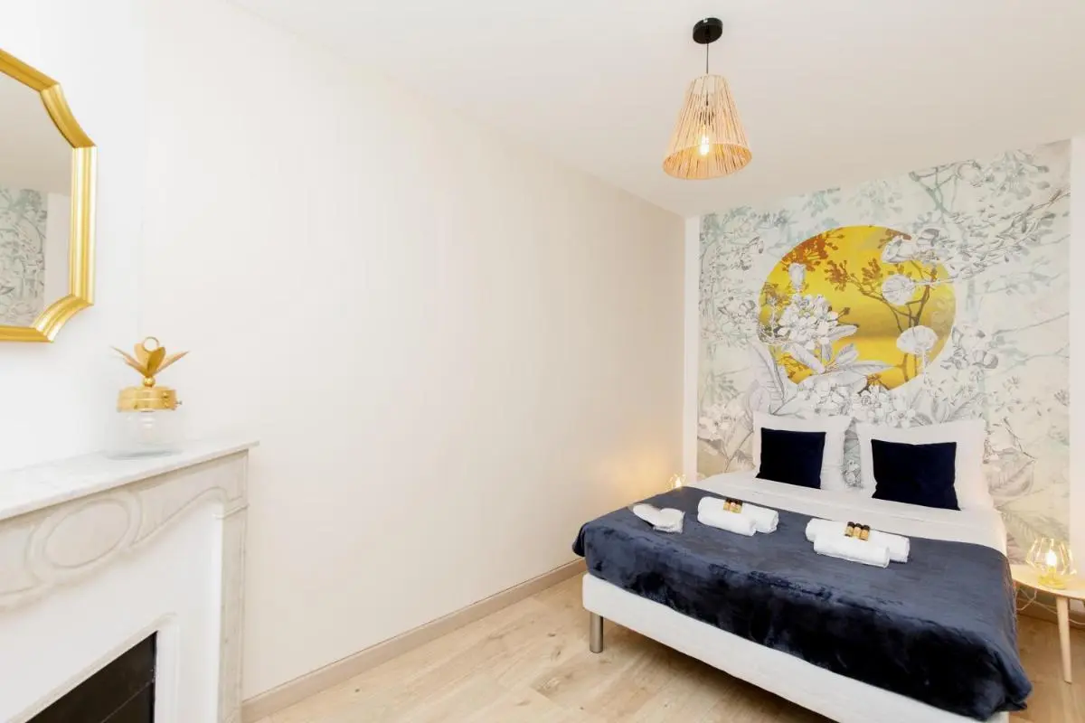 Image 6 of Lumière YourHostHelper