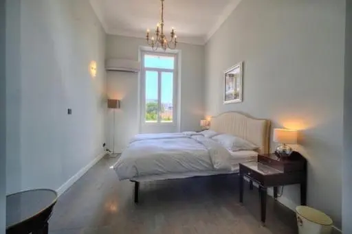 Image 1 of Luxury 2-floor Flat minutes walk to Croisette and City Center