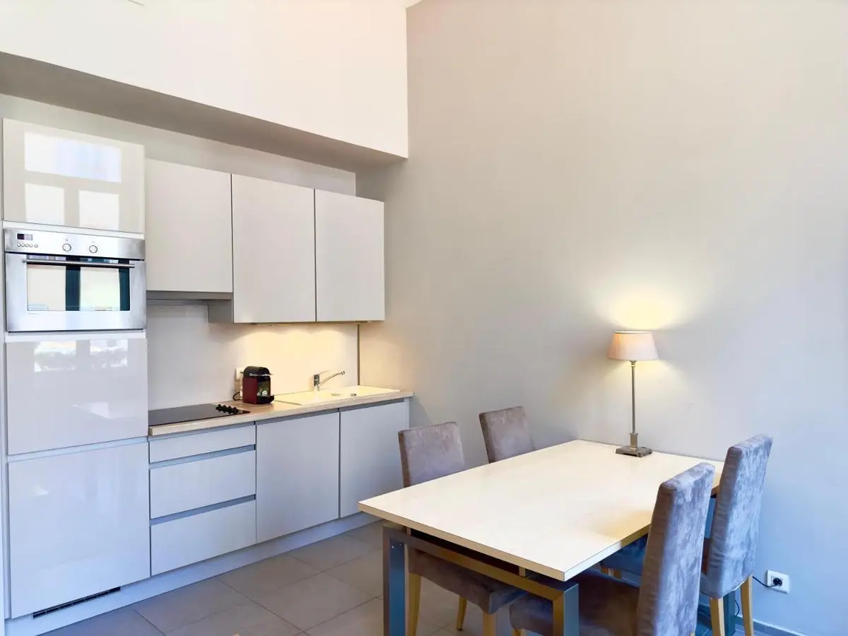 Image 3 of Magnifique 3 pièces – Cannes Croisette – 3 mn Palais – 1mn Plage