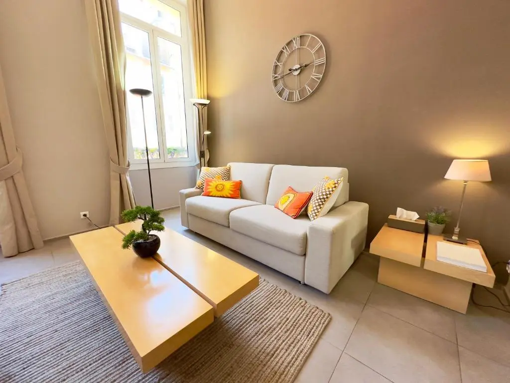 Image of Magnifique 3 pièces – Cannes Croisette – 3 mn Palais – 1mn Plage