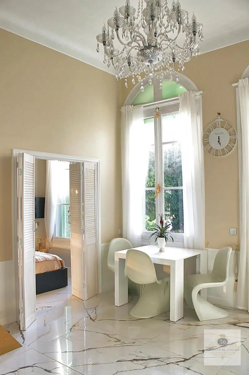 Image 6 of ‘Maison Blanche’