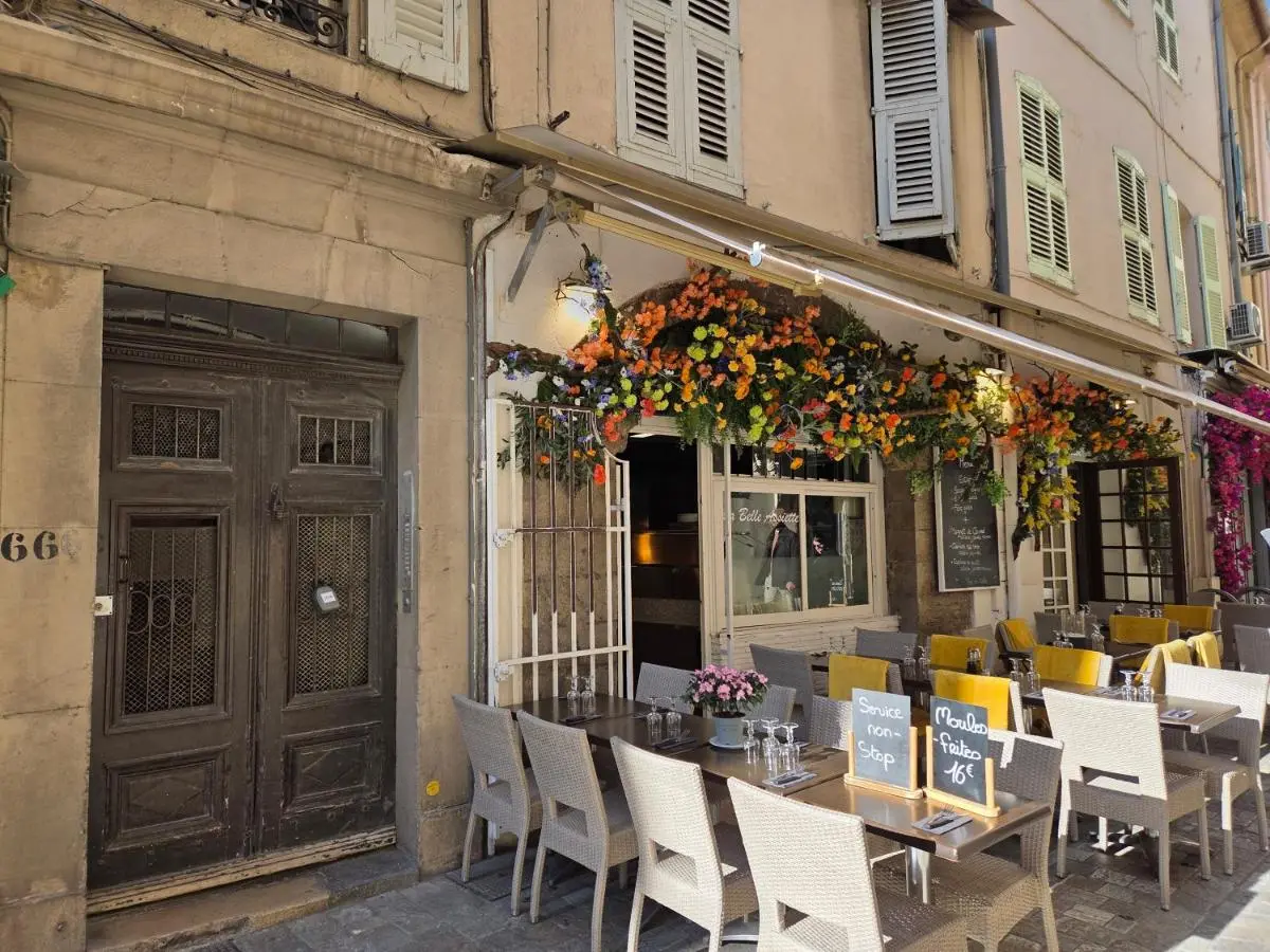 Image 5 of Meynadier 66 – Appartement Très Calme avec Cour Privative, Plage, Gare, Palais à 300m