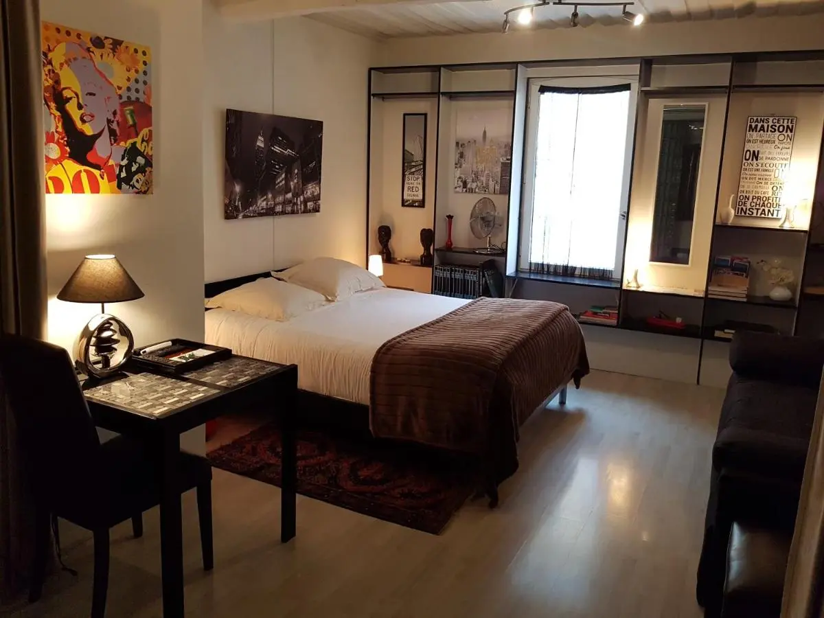 Image 1 of Notre Dame