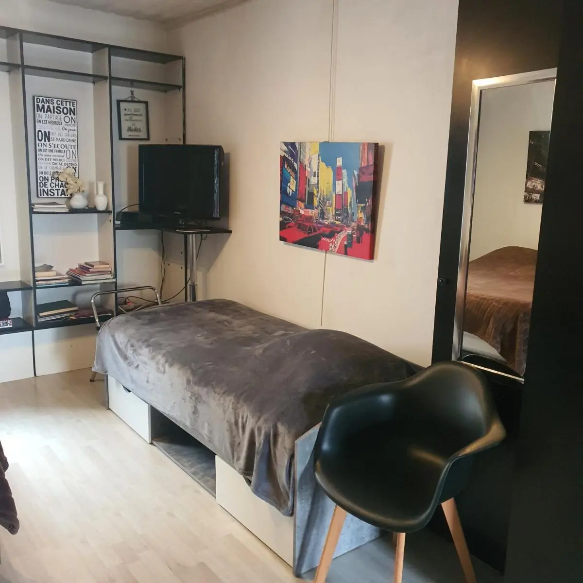 Image 4 of Notre Dame