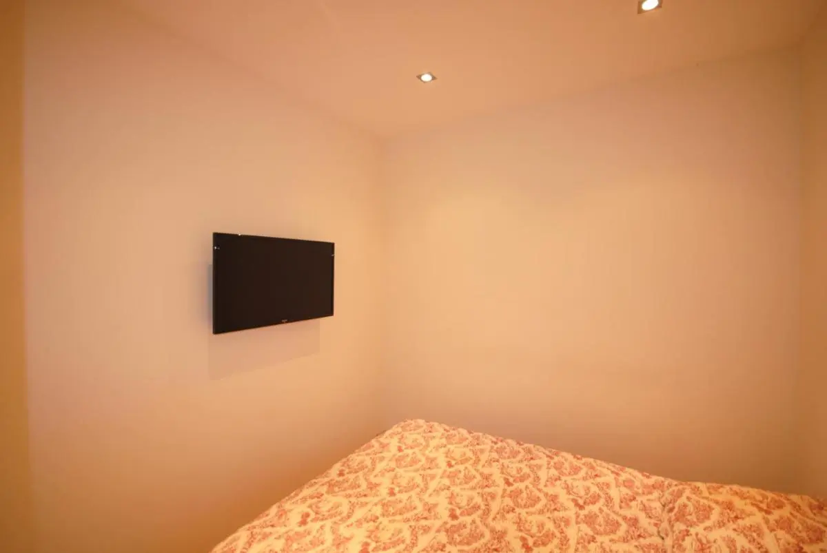 Image 4 of Résidence Gray d’Albion 2P NAP558