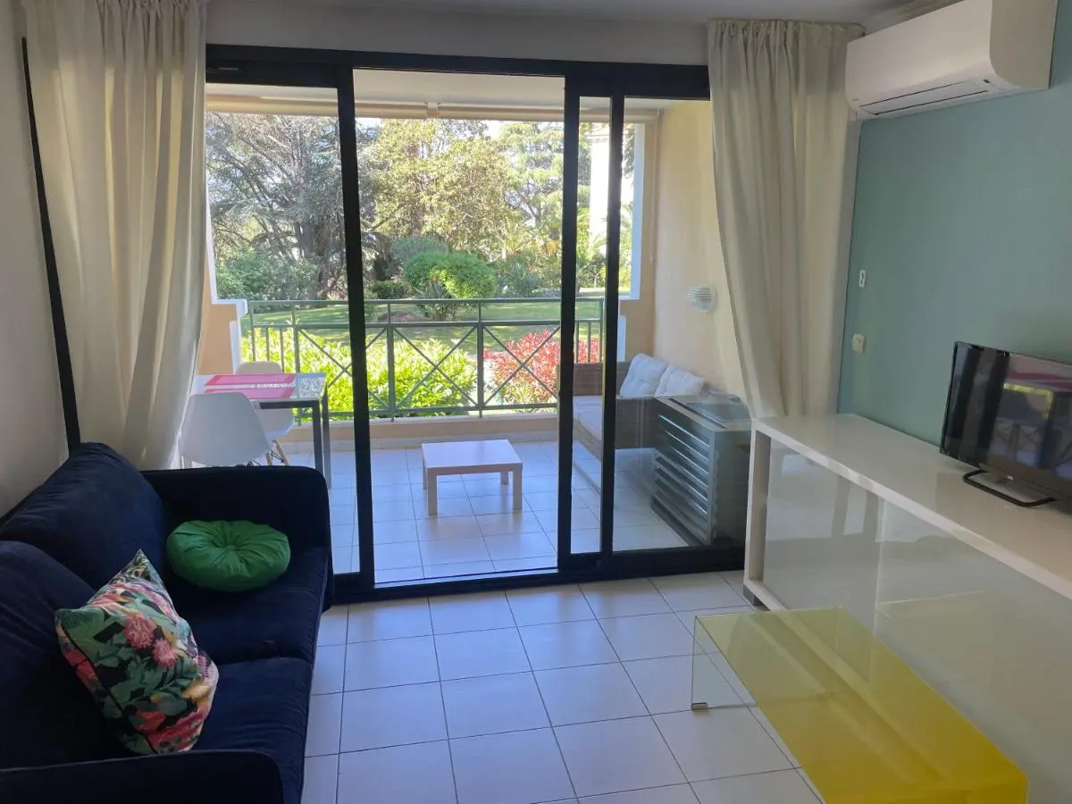 Image 4 of Résidence de charme avec piscine à débordement