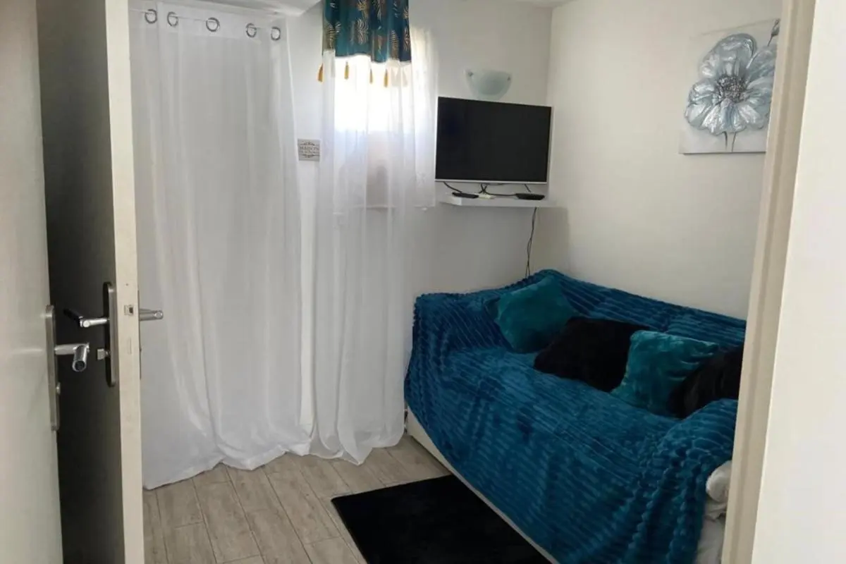 Image 1 of Studio At 200m From Beach Residence With Pool