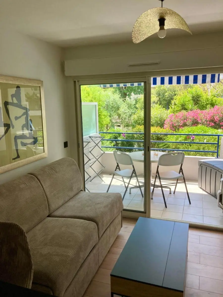 Image 3 of Studio neuf parking piscine à Cannes