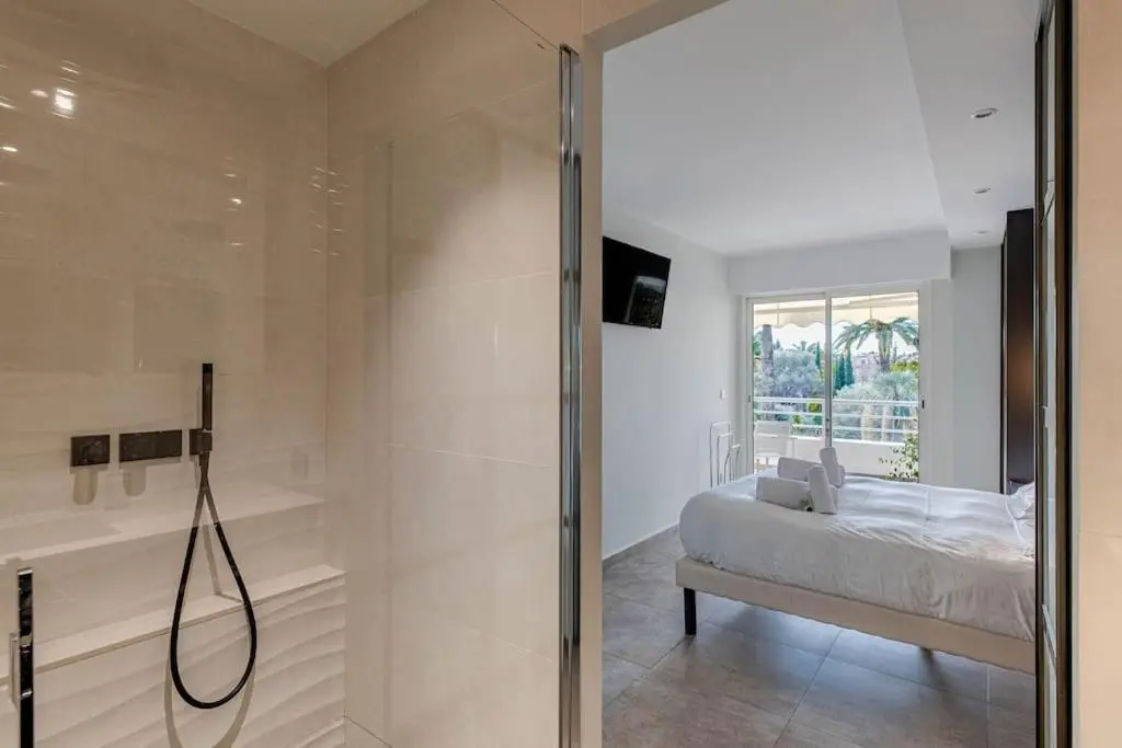 Image 2 of Superbe Appartement avec Piscine et Toit Terrasse