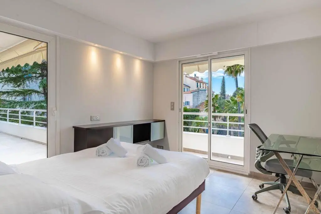 Image 1 of Superbe Appartement avec Piscine et Toit Terrasse