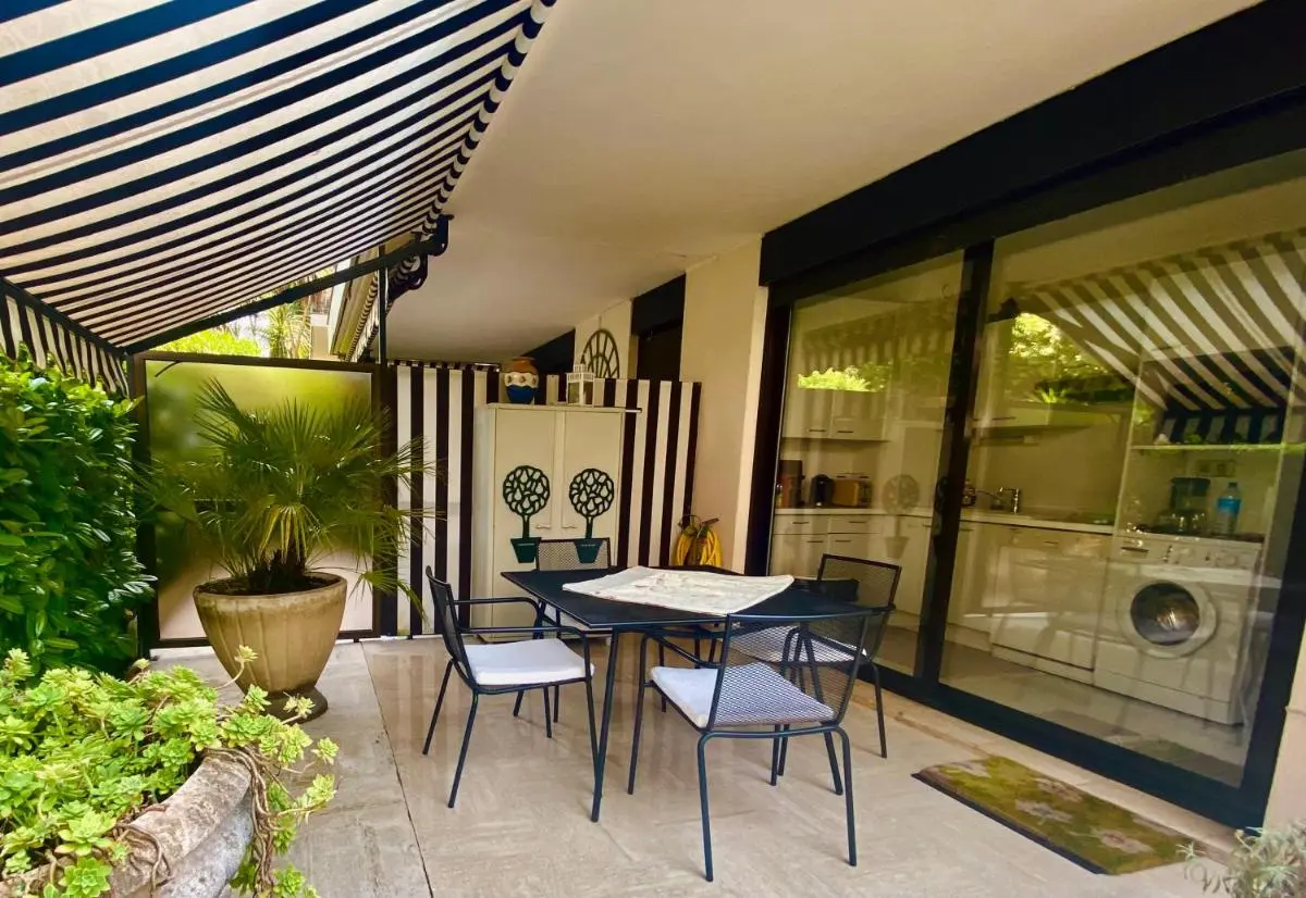 Image 4 of Un Coin de Paradis