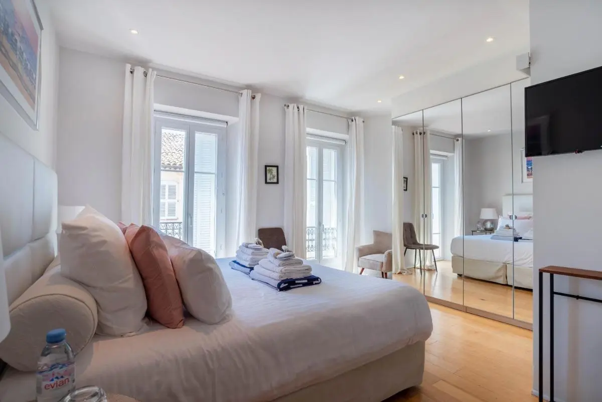 Image 1 of Villa Terra by Festif Azur – House 250m2 Quiet, 5 min walk from Palais des Festivals and Beaches