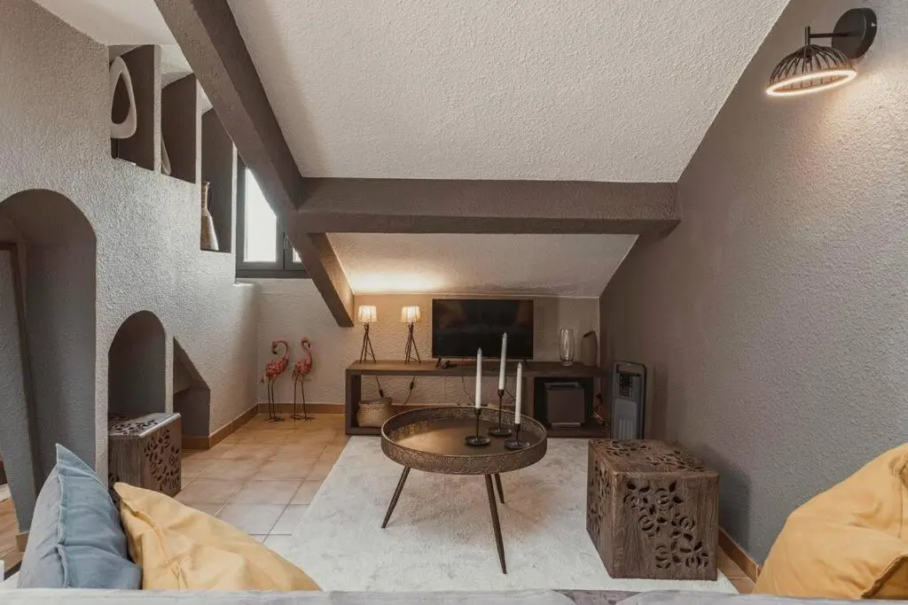 Image 4 of ” Le Manoir du Riouffe ” CityCenter – Charme à la Française – CONGRES – Clim – Wifi