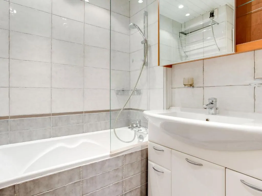Image 4 of Apartment Le Prariond-10 by Interhome