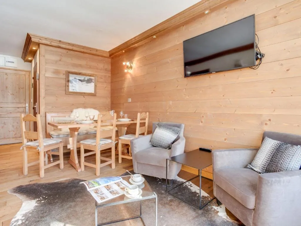 Image 2 of Apartment Le Prariond-10 by Interhome